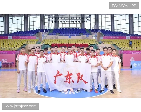 全运会特别报道：武汉篮球队拼搏历程与荣耀之路的真实写照